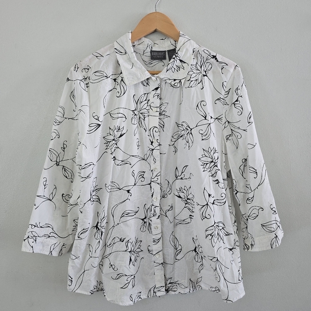 Additions By Chico's Womens L Floral Print Button Up Top Black White Sz 2 Short